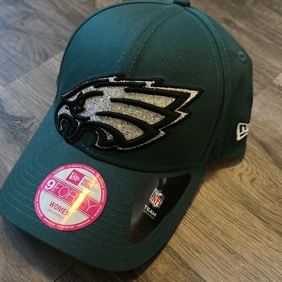 RARE Philadelphia Eagles Women’s New Era Bling Rhinestone New w/ Tags AUTHENTIC - Picture 1 of 4